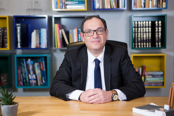 תמונת מופע: המשנה והתלמוד – הרב שי פירון